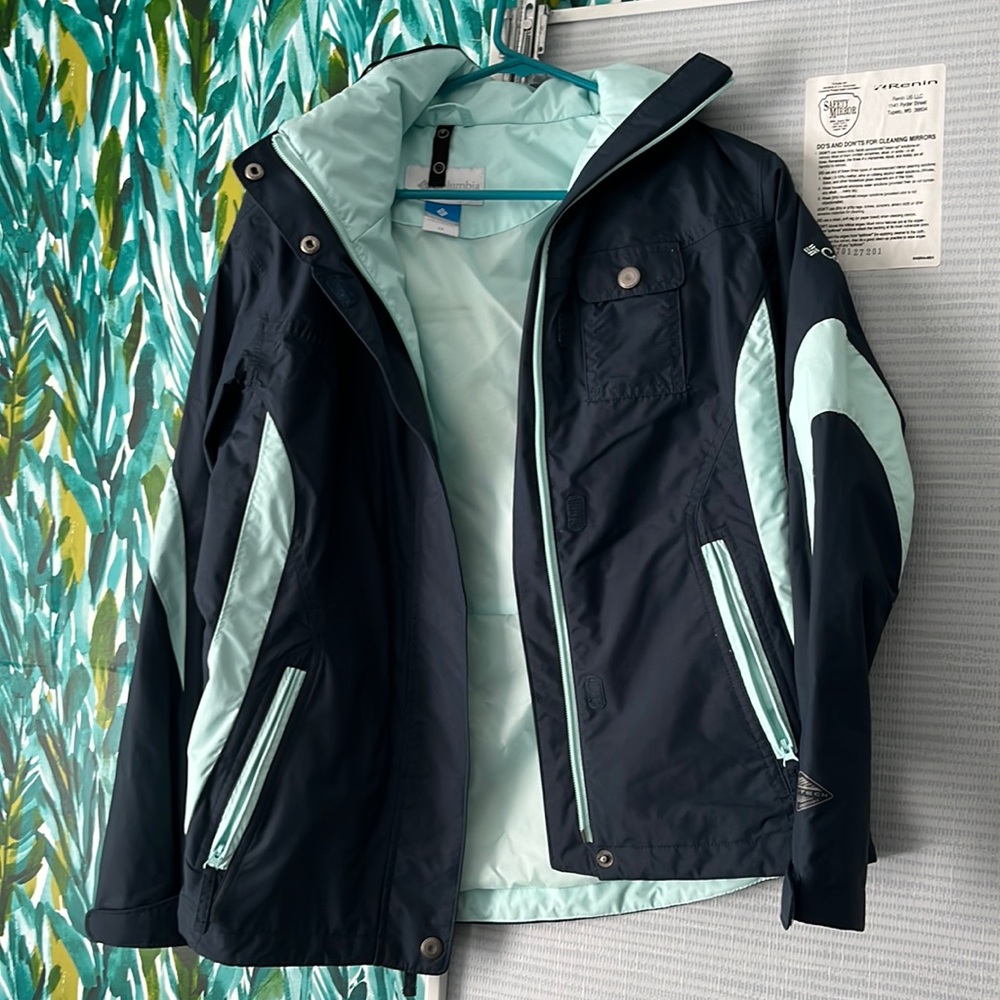 Columbia womens waterproof jacket xs